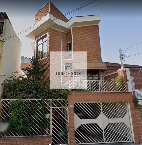 Sobrado à venda com 3 quartos, 245m² - Foto 1