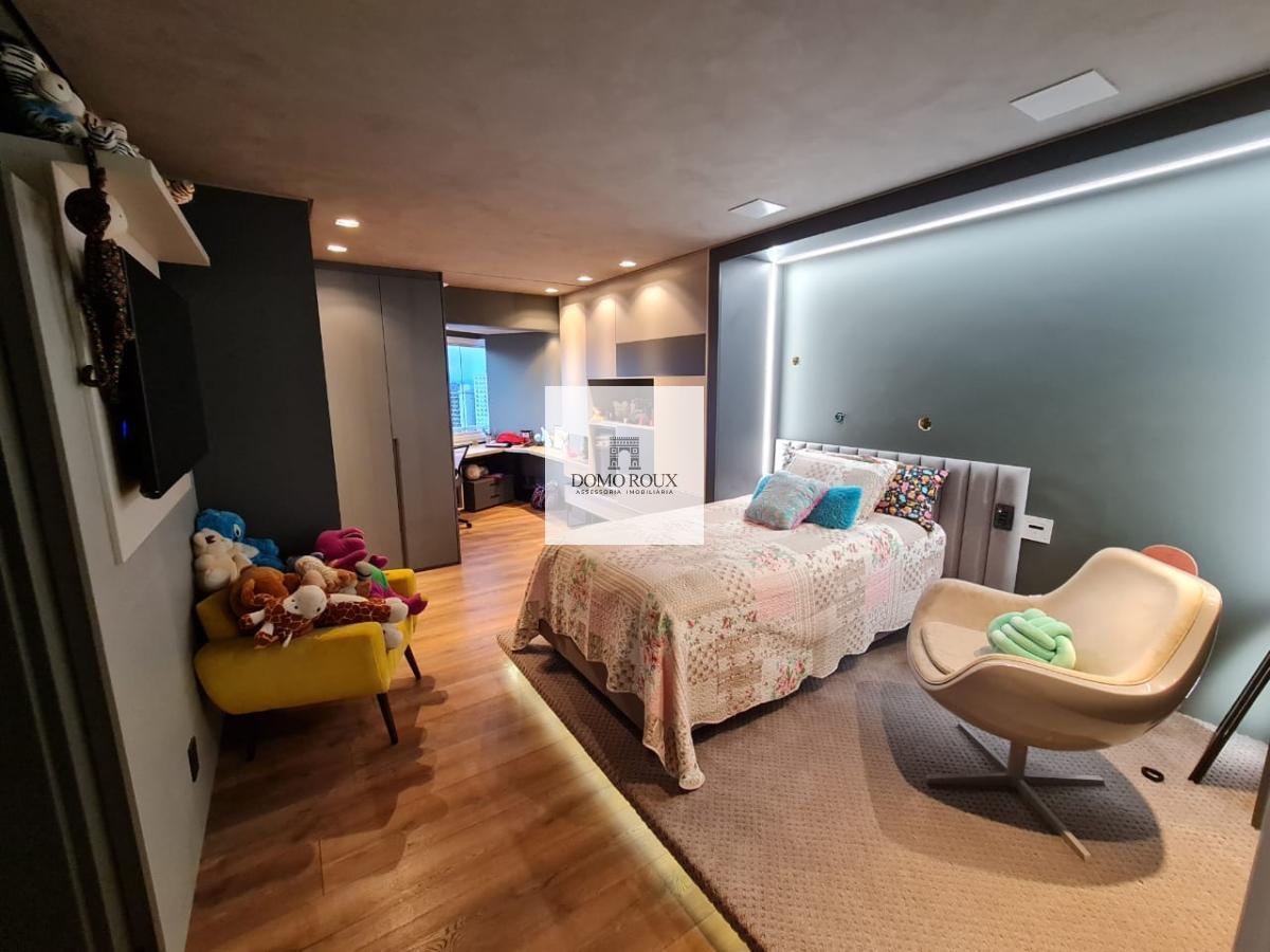 Apartamento à venda com 3 quartos, 327m² - Foto 32