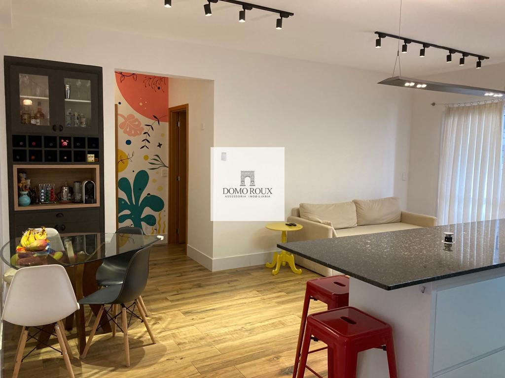 Apartamento à venda com 2 quartos, 80m² - Foto 1