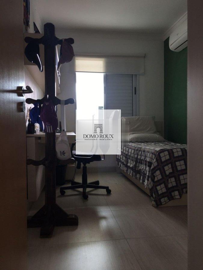 Apartamento à venda com 3 quartos, 84m² - Foto 35