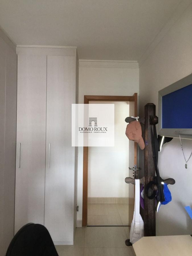 Apartamento à venda com 3 quartos, 84m² - Foto 33