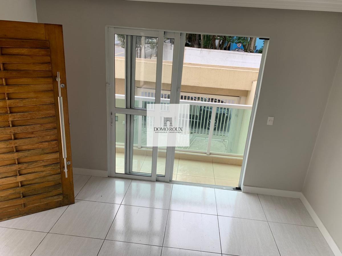 Sobrado à venda com 3 quartos, 242m² - Foto 3