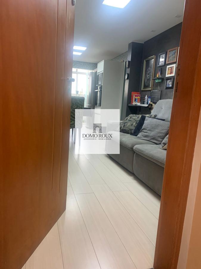 Apartamento à venda com 2 quartos, 56m² - Foto 3