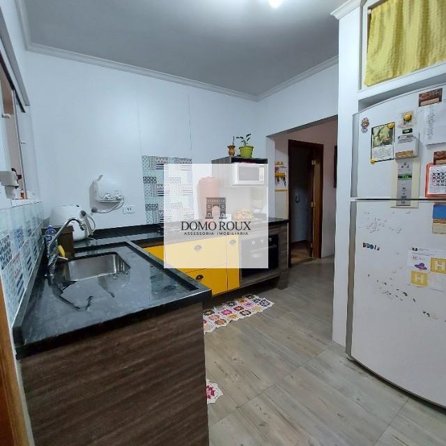 Sobrado à venda com 3 quartos, 220m² - Foto 3