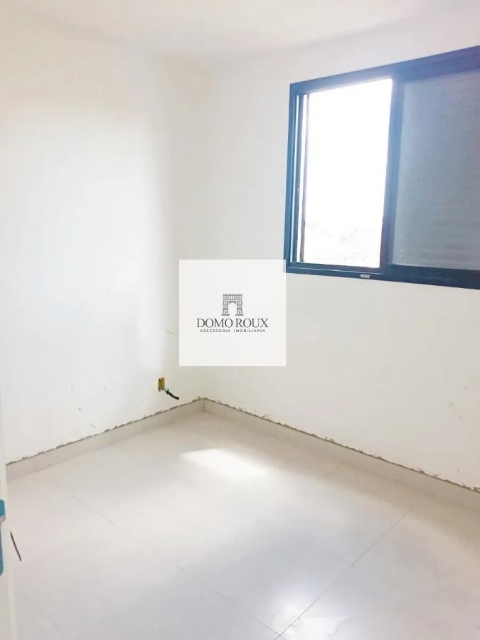 Apartamento à venda com 2 quartos, 40m² - Foto 8