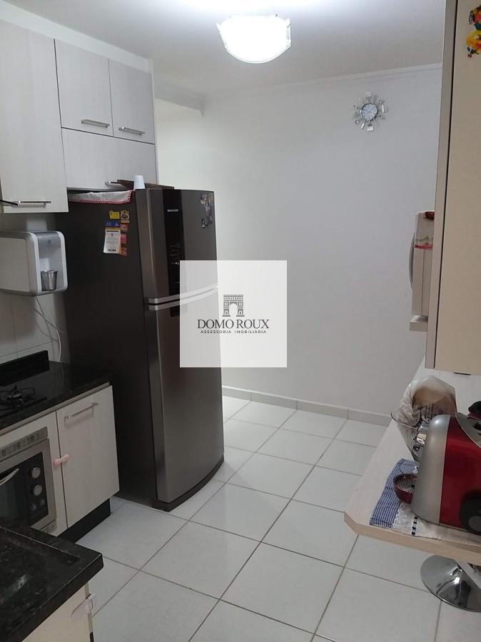 Apartamento à venda com 3 quartos, 86m² - Foto 14