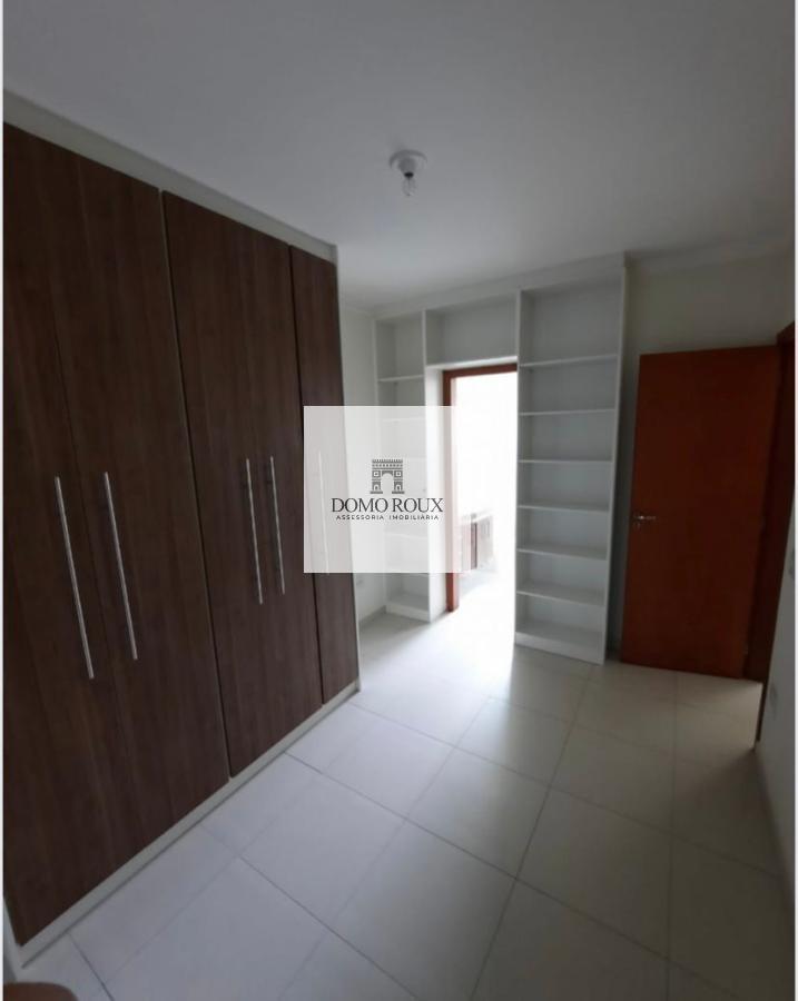 Sobrado à venda com 3 quartos, 240m² - Foto 19