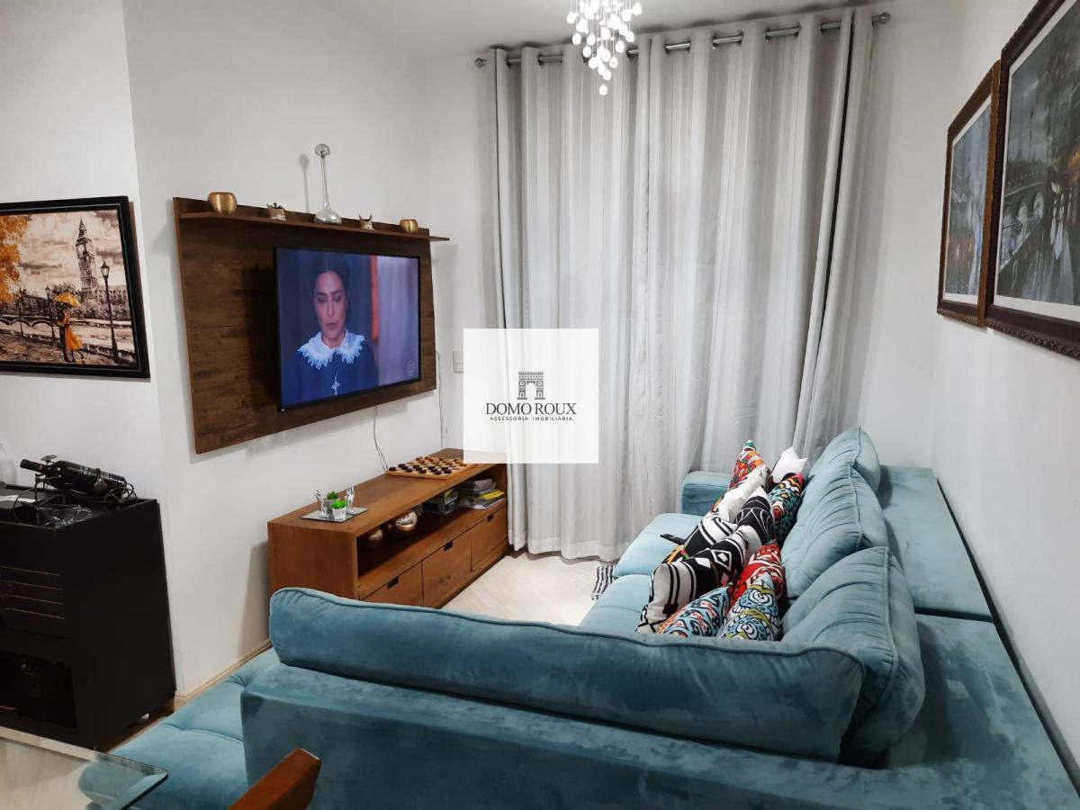 Apartamento à venda com 2 quartos, 70m² - Foto 1