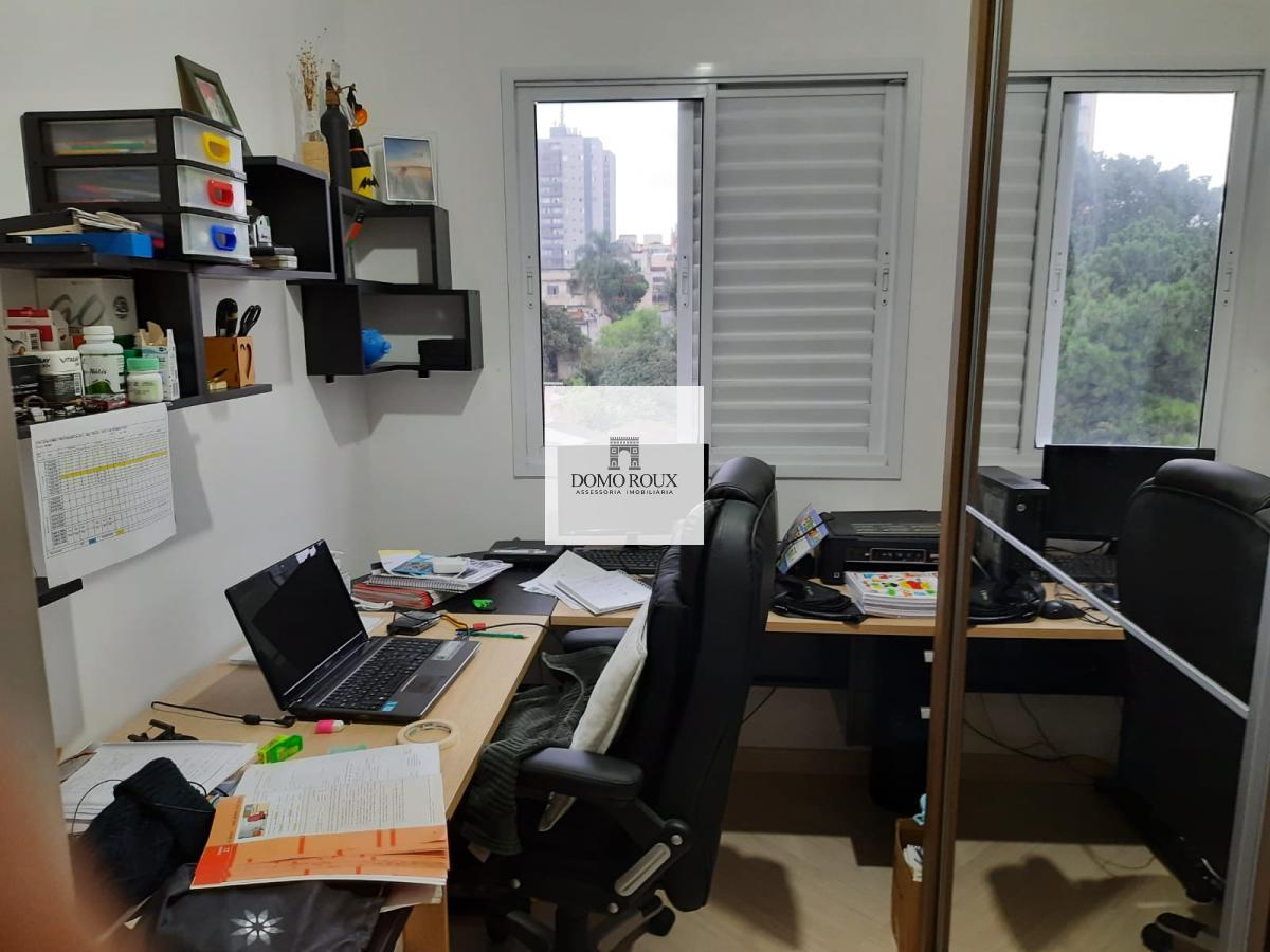 Apartamento à venda com 2 quartos, 70m² - Foto 12