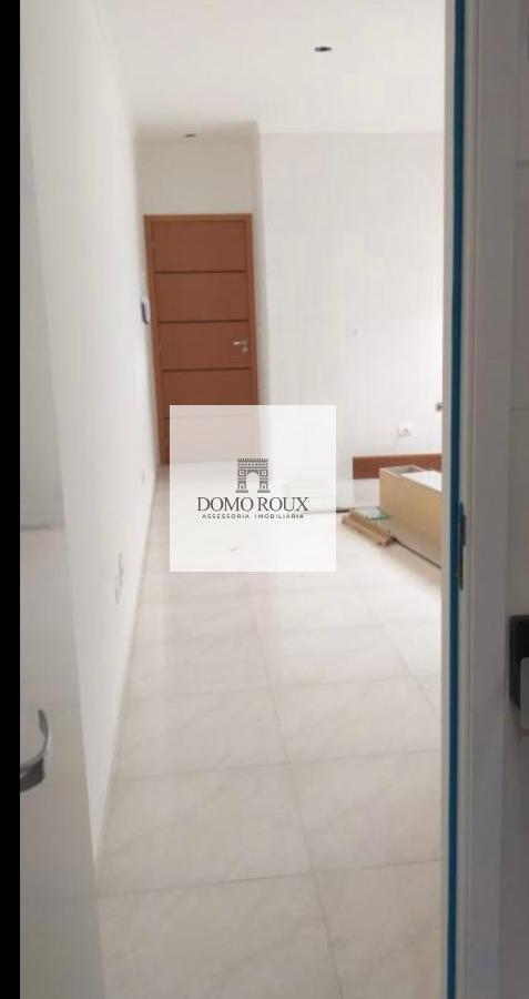 Apartamento para alugar com 2 quartos, 40m² - Foto 2