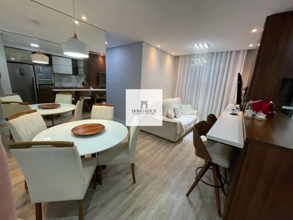 Apartamento à venda com 2 quartos, 77m² - Foto 1