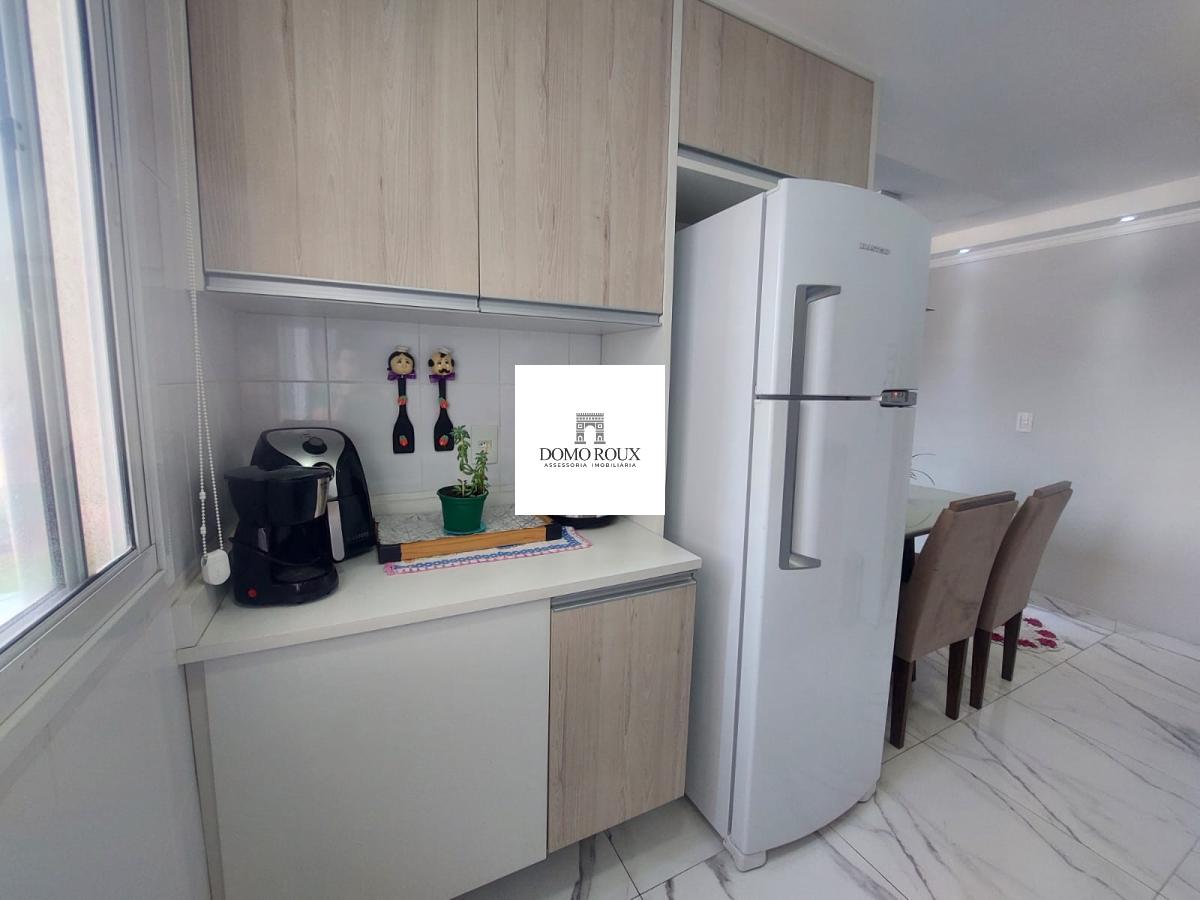 Apartamento à venda com 2 quartos, 50m² - Foto 7