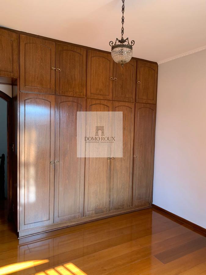 Sobrado para alugar com 4 quartos, 276m² - Foto 10