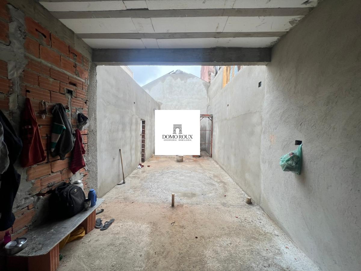 Sobrado à venda com 3 quartos, 126m² - Foto 1