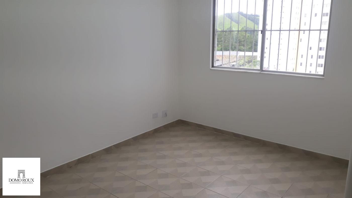 Apartamento à venda com 2 quartos, 55m² - Foto 1