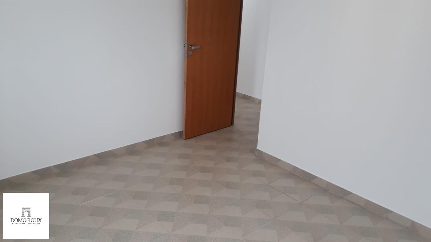 Apartamento à venda com 2 quartos, 55m² - Foto 2