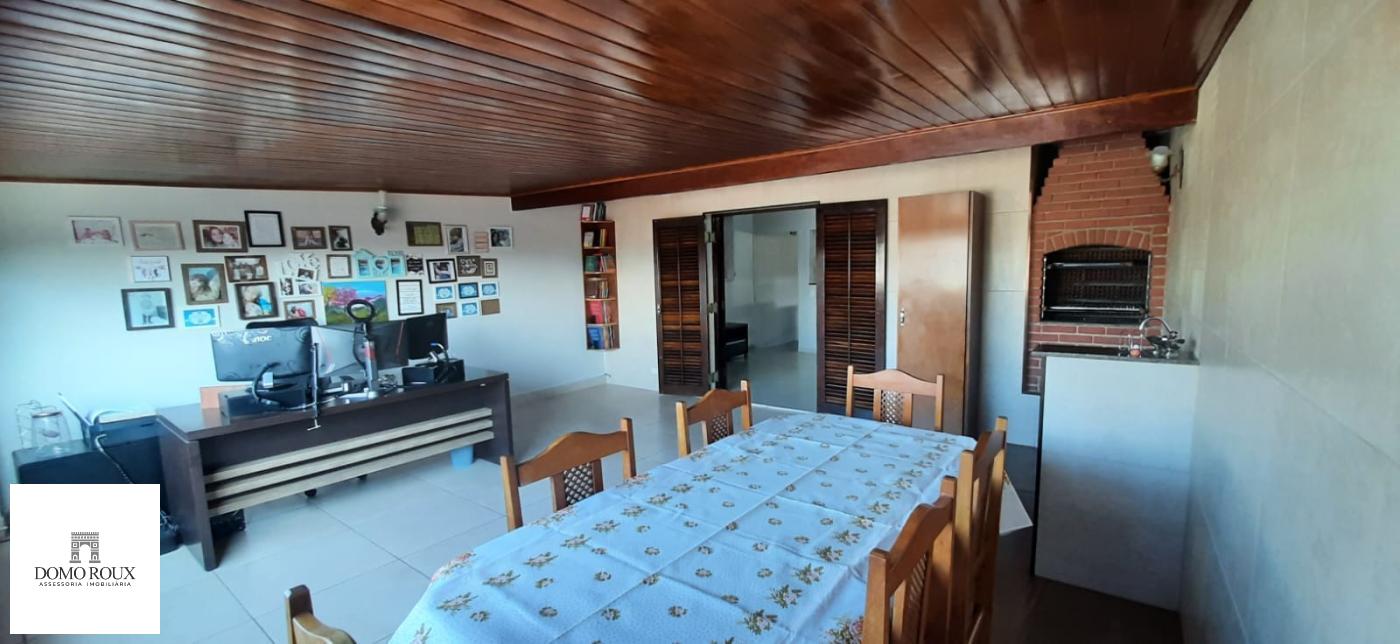 Casa à venda com 2 quartos, 141m² - Foto 8