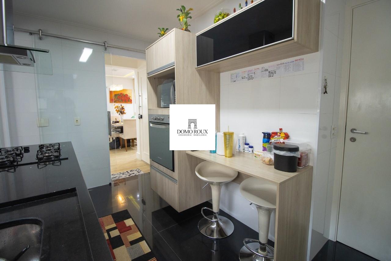 Apartamento à venda com 2 quartos, 107m² - Foto 10