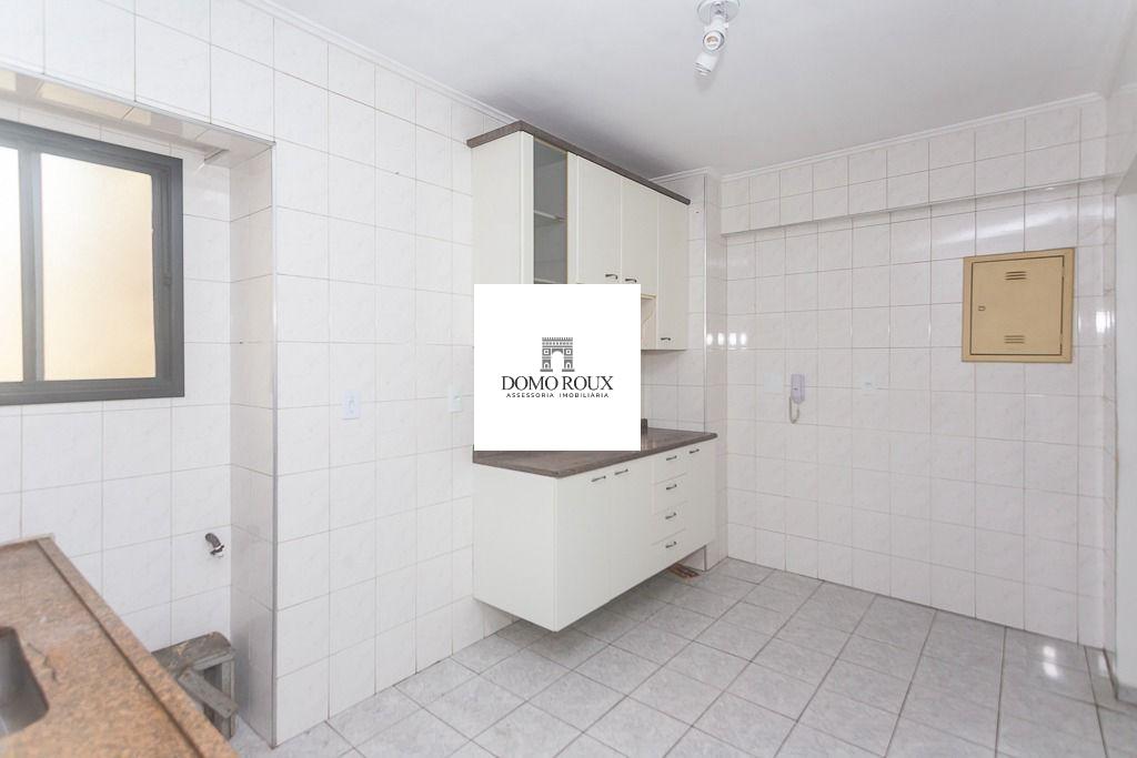 Apartamento para alugar com 3 quartos, 90m² - Foto 19